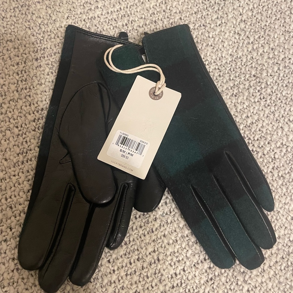 Lucky Brand winter gloves